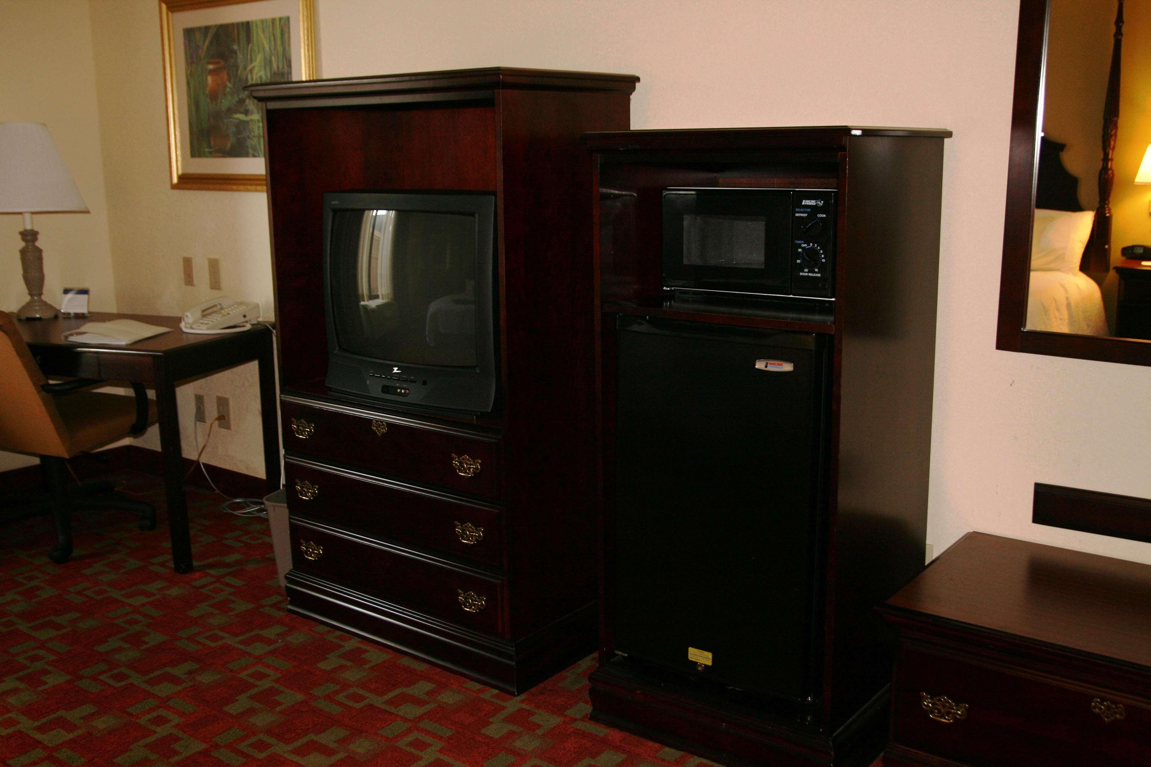 Hampton Inn Canton Room photo