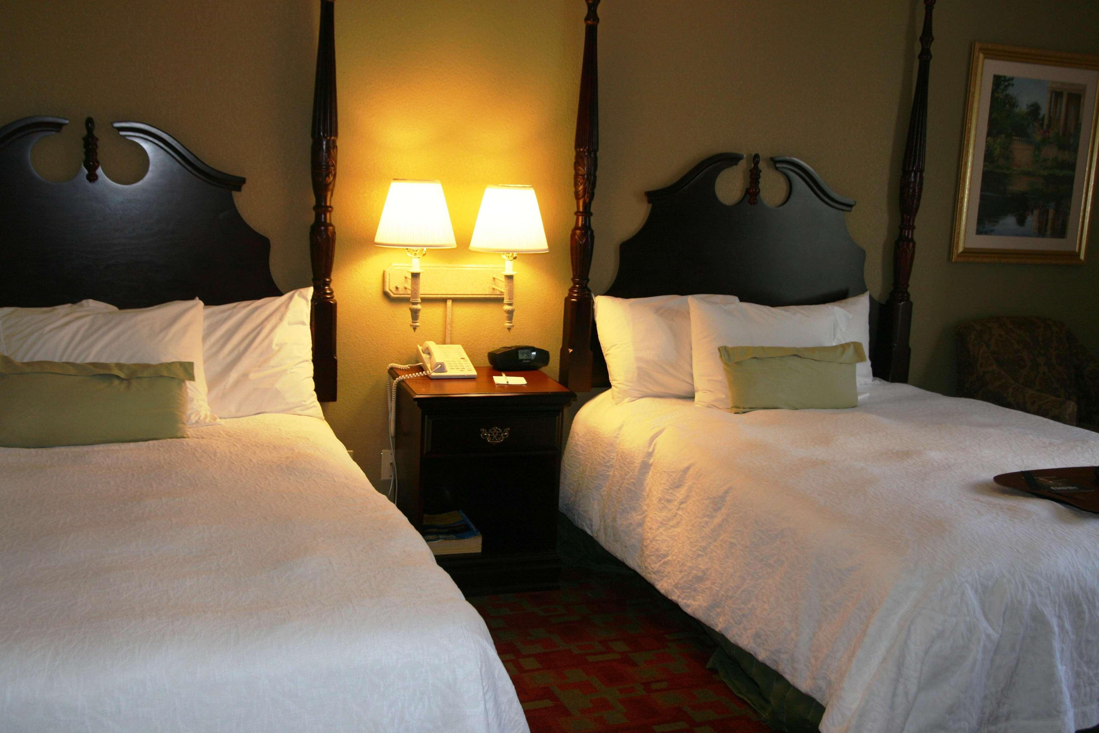 Hampton Inn Canton Room photo